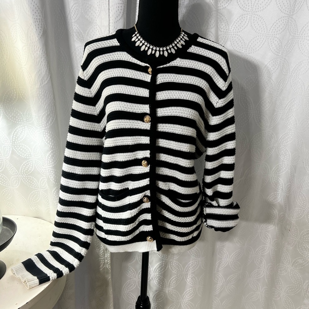 Elegant Black and White Striped Cardigan